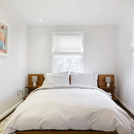 Historic Charming Home In Old Town